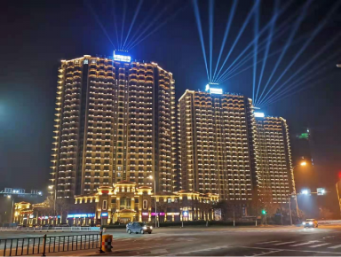 威(wei)海市華(hua)瀚(han)大湖(hu)公(gong)館樓體及週邊(bian)景(jing)觀亮(liang)化工(gong)程(cheng)